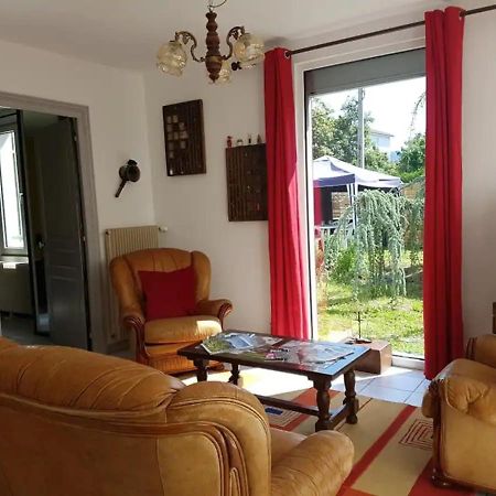 Maison Centre-Ville Calme Avec Jardin Lons-le-Saunier Eksteriør bilde