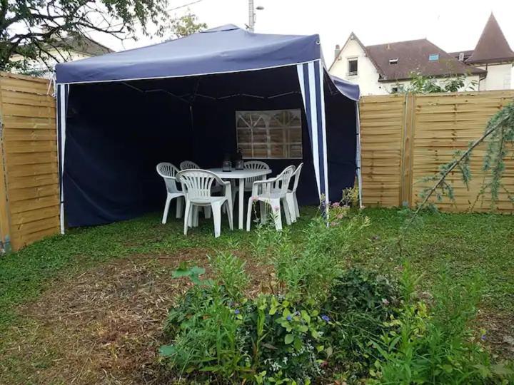 Maison Centre-Ville Calme Avec Jardin Lons-le-Saunier Eksteriør bilde
