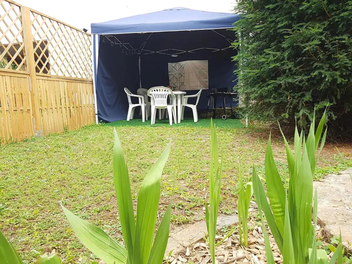 Maison Centre-Ville Calme Avec Jardin Lons-le-Saunier Eksteriør bilde